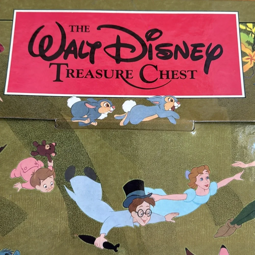 ✋LN The Walt Disney Treasure Chest 1991 Bambi 101 Dalmatians Book Unused Box